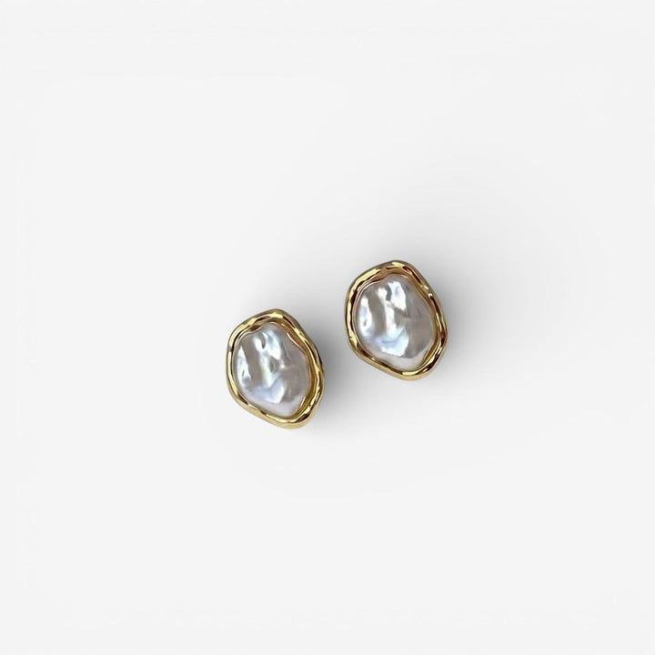 Carmen's Exquisite Pearl Earrings