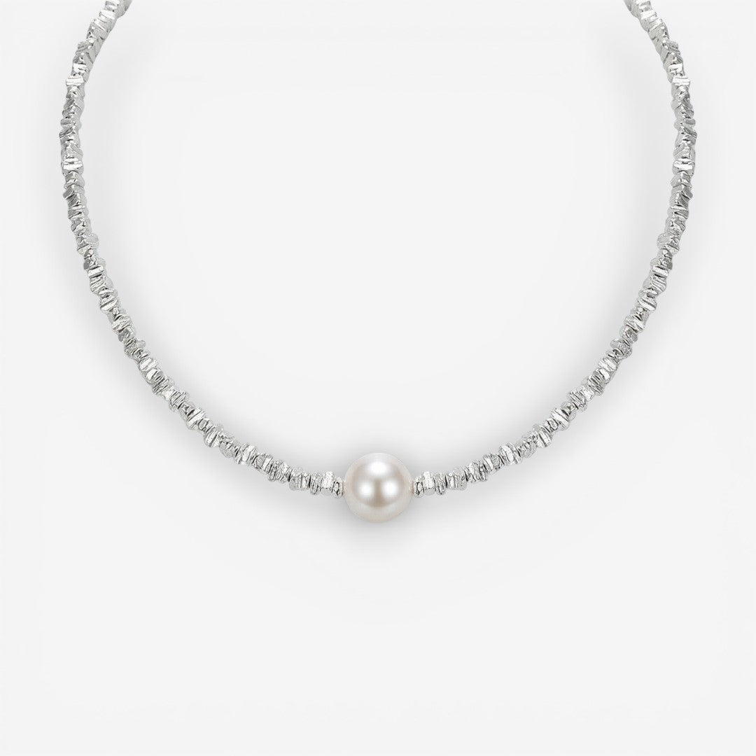 Chic Pearl Pendant Necklace