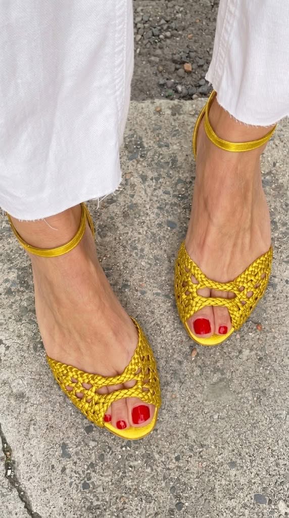 Leni | Gold Woven Sandals