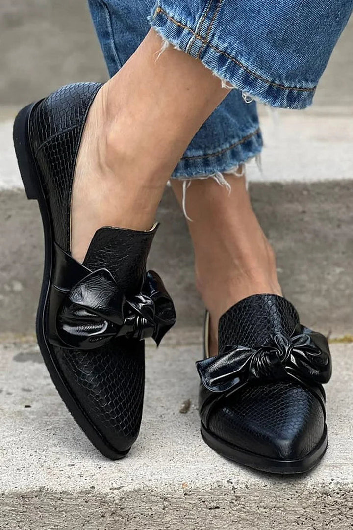 Chelsea | Elegant Loafers with Bow