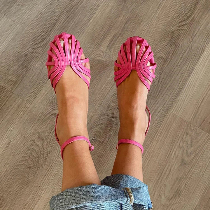Paula | Elegant Golden Sandals