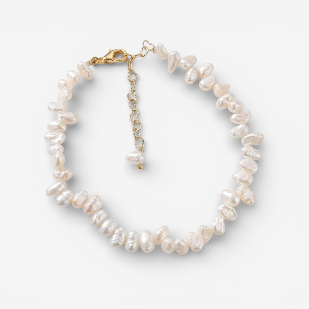 Céleste - Sophisticated Pearl Bracelet