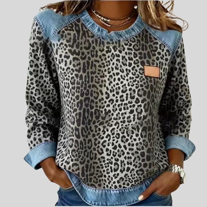 Margot Jumper with Leopard Print and Contrasting Collar