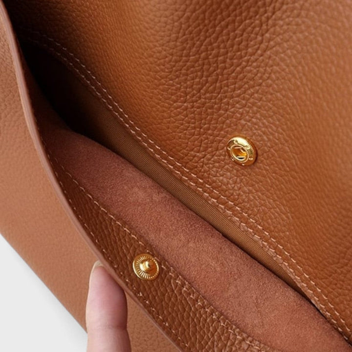 Sarina | Chic Leather Crossbody Purse