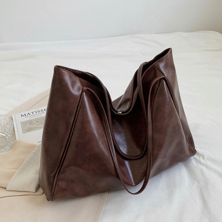 Paula | Glossy Leather Handbag