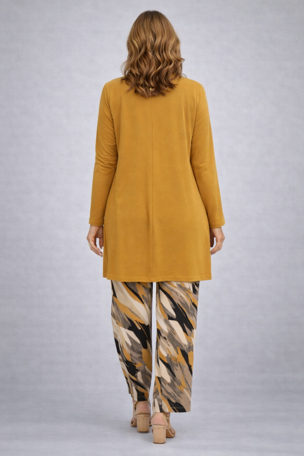 Eva Elegant Three-Piece Women's Set - image 3