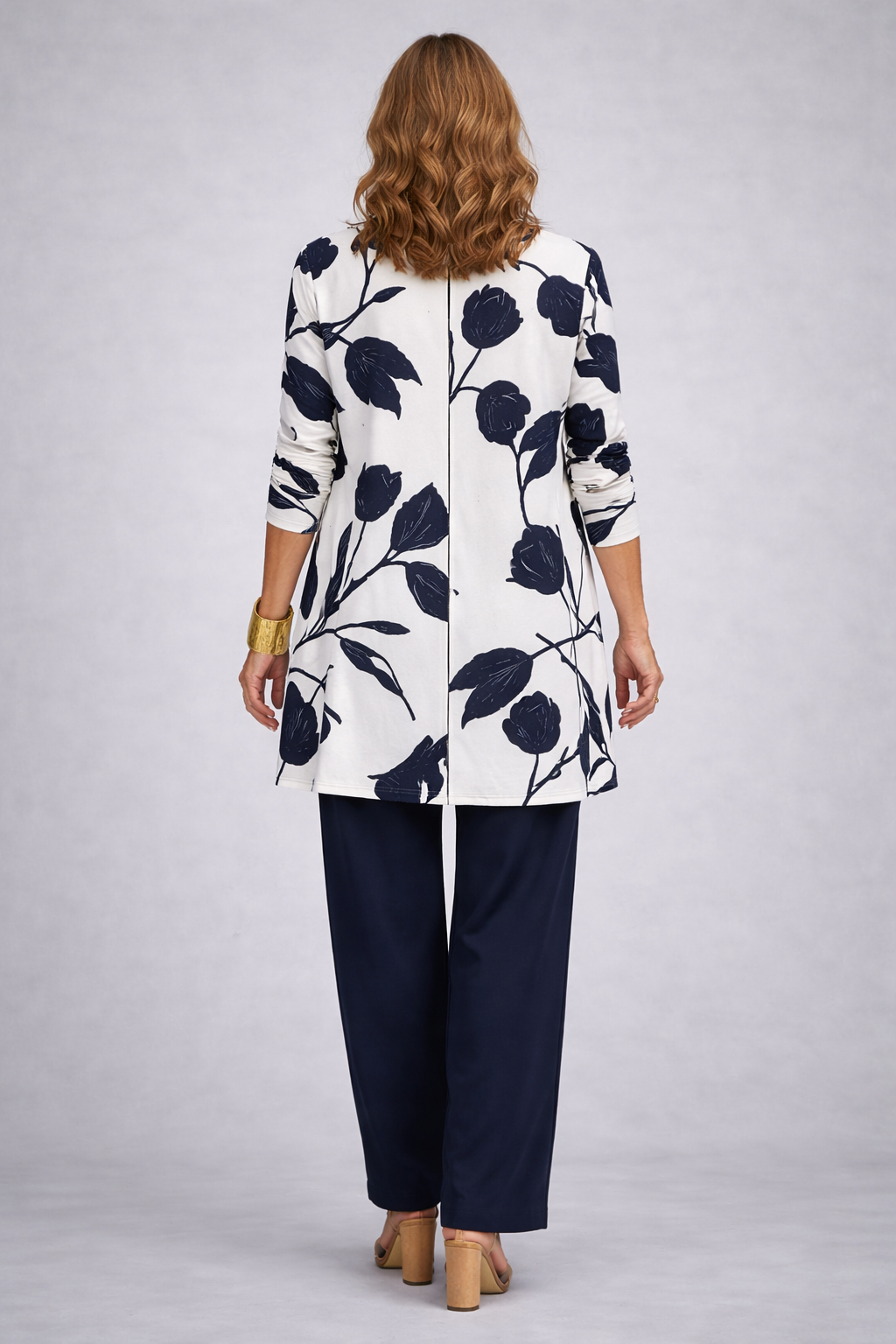 Hannelore Elegant Three-Piece Women's Set - image 2