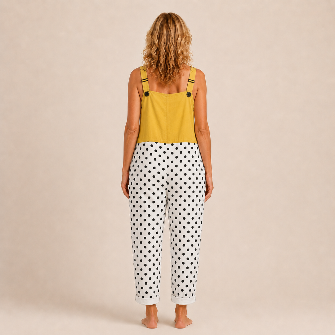 Christel | Graphic Contrast Dots