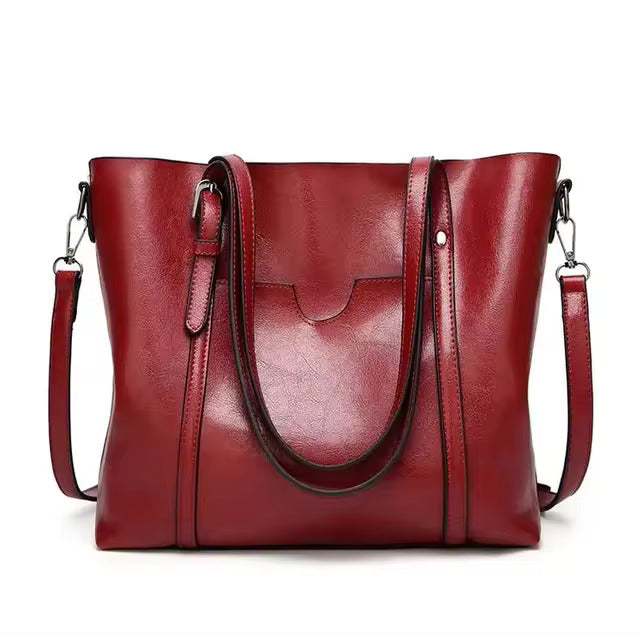 Paula | Elegant Leather Handbag