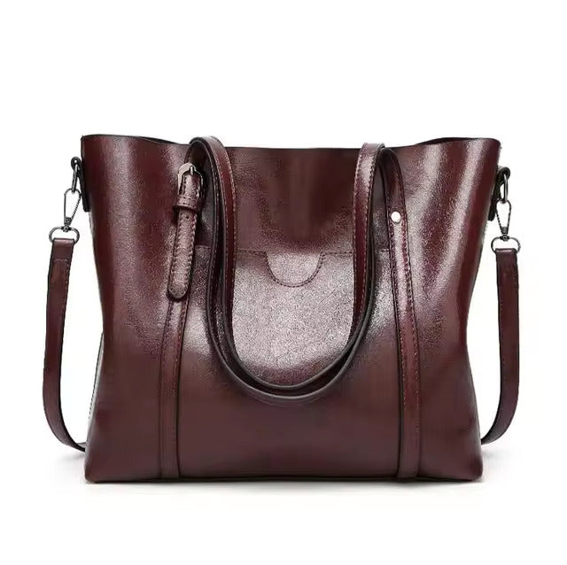 Paula | Elegant Leather Handbag