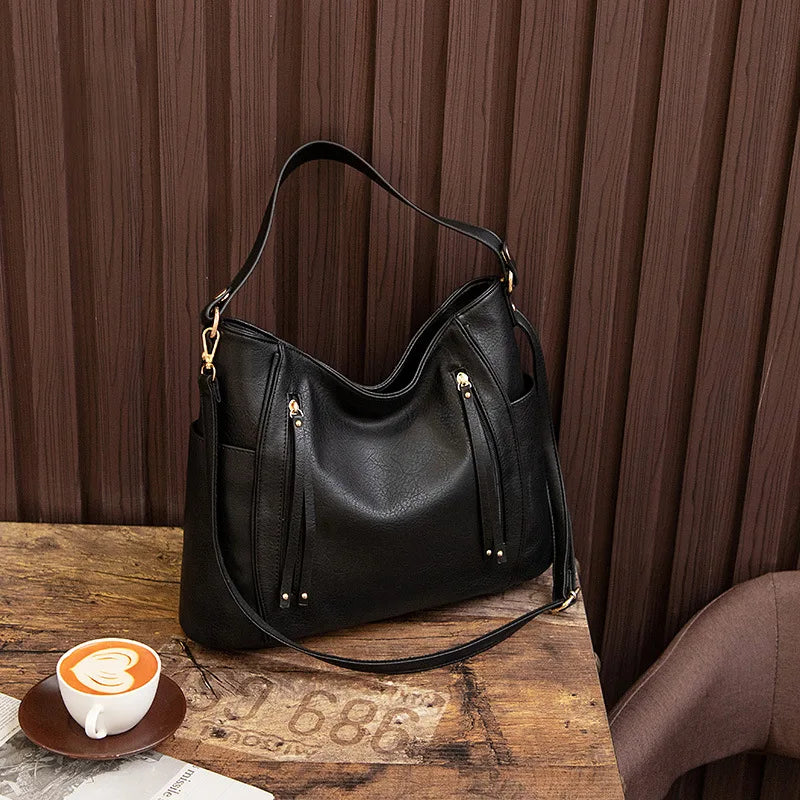 Paula | Fringe Leather Handbag