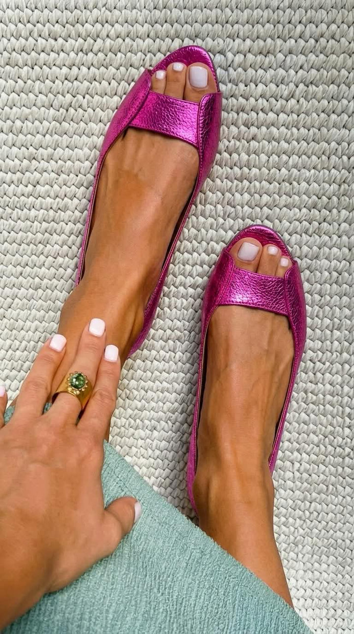 Frieda | Luxe Golden Comfort Sandals