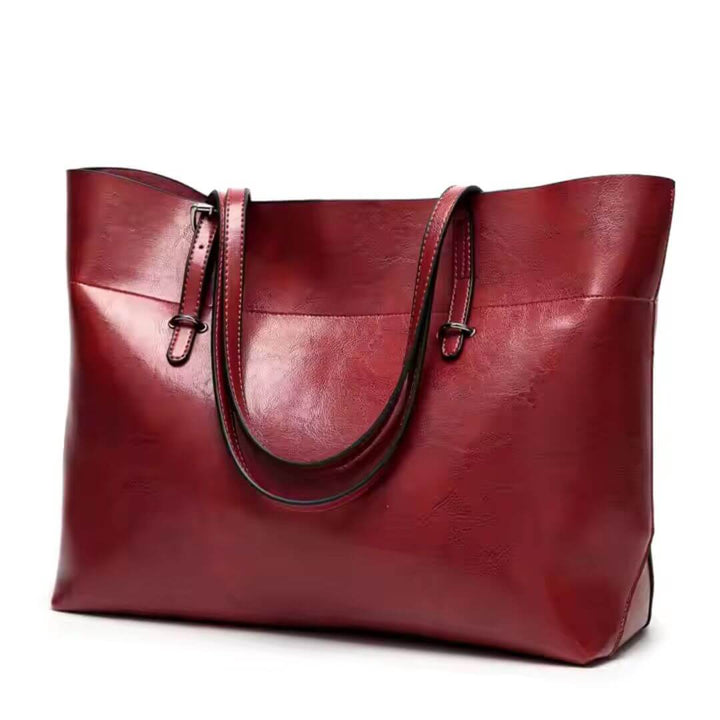 Martha | Chic and Essential Handbag