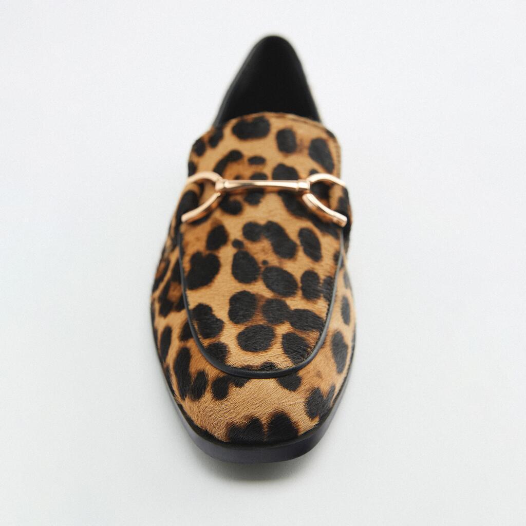Adrianna | Bold Leopard-Print Loafers