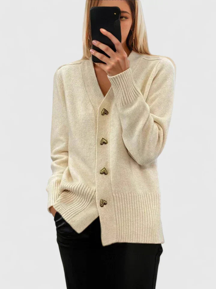 Maud Elegant Cardigan