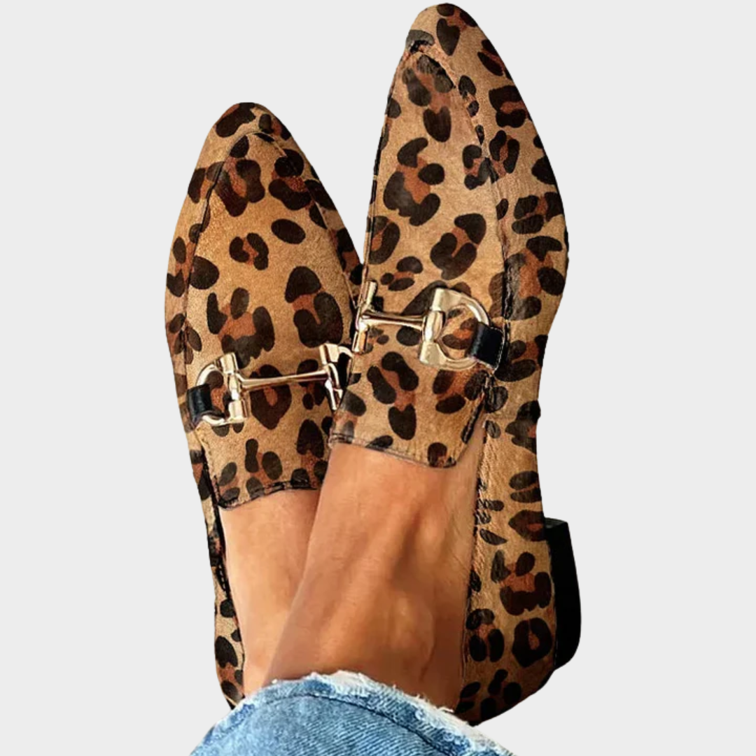 Gia - Chic Leopard Print Loafers