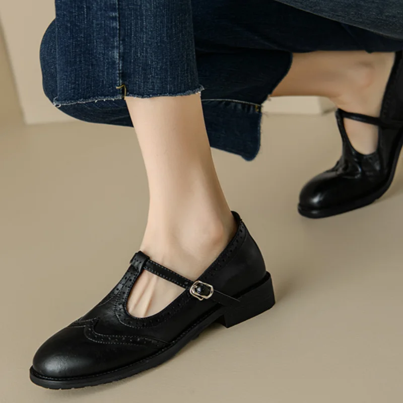 Johanna – Stylish T-Strap Shoes for Women