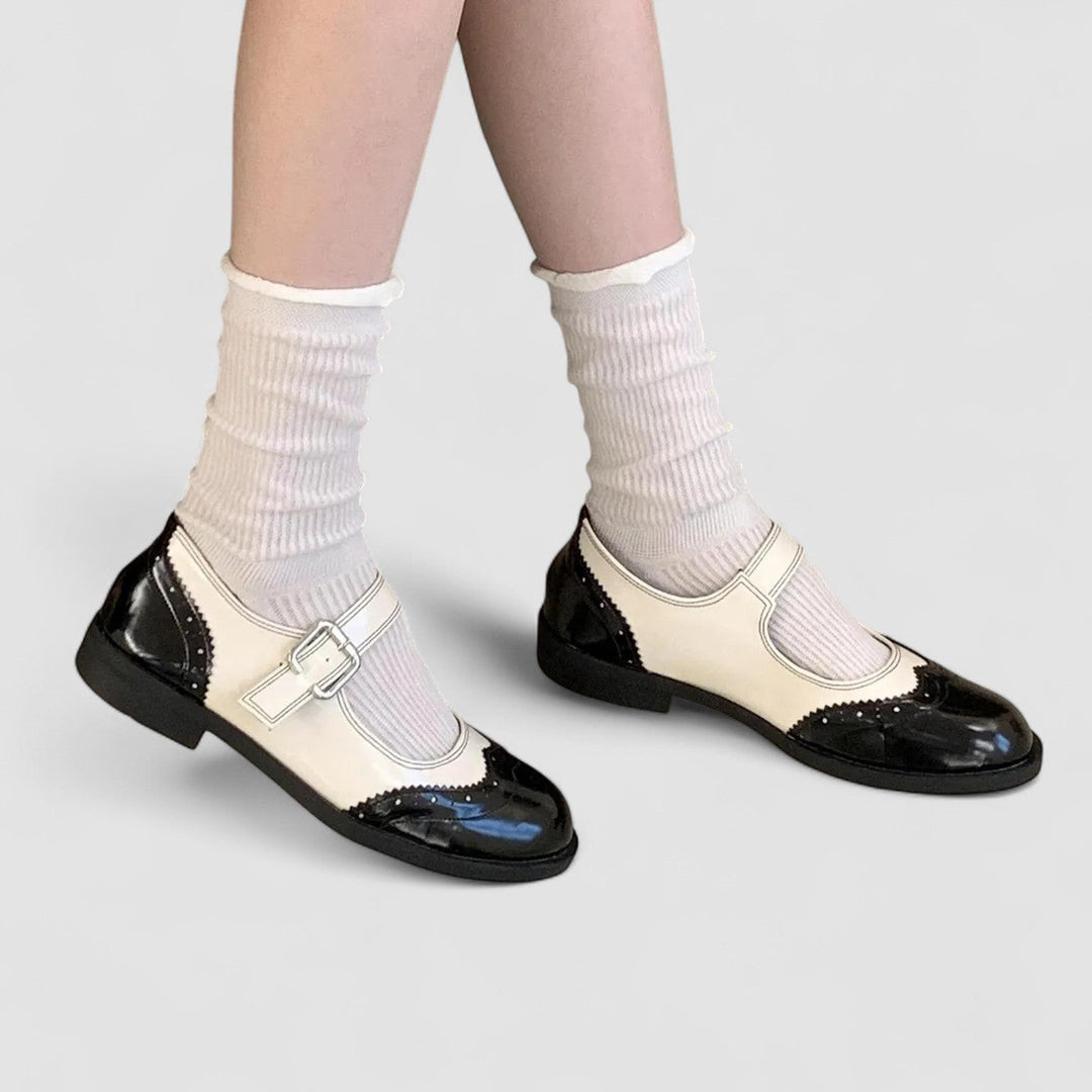 Leonie – Classic Mary Jane Footwear