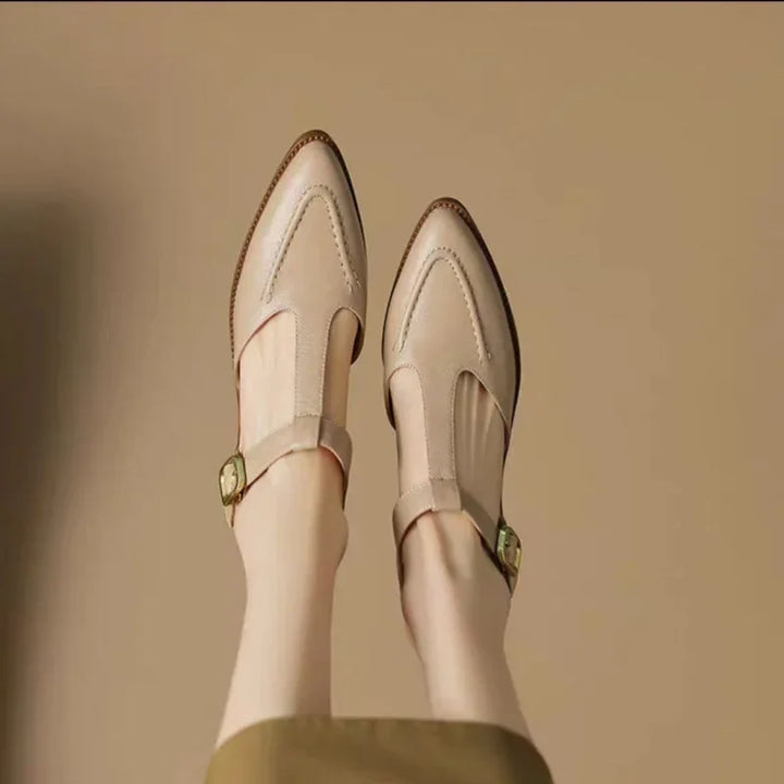 Hannah – Buckled Shoes