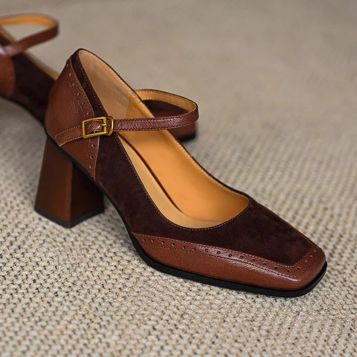 Charlotte – Timeless Classic Court Heels