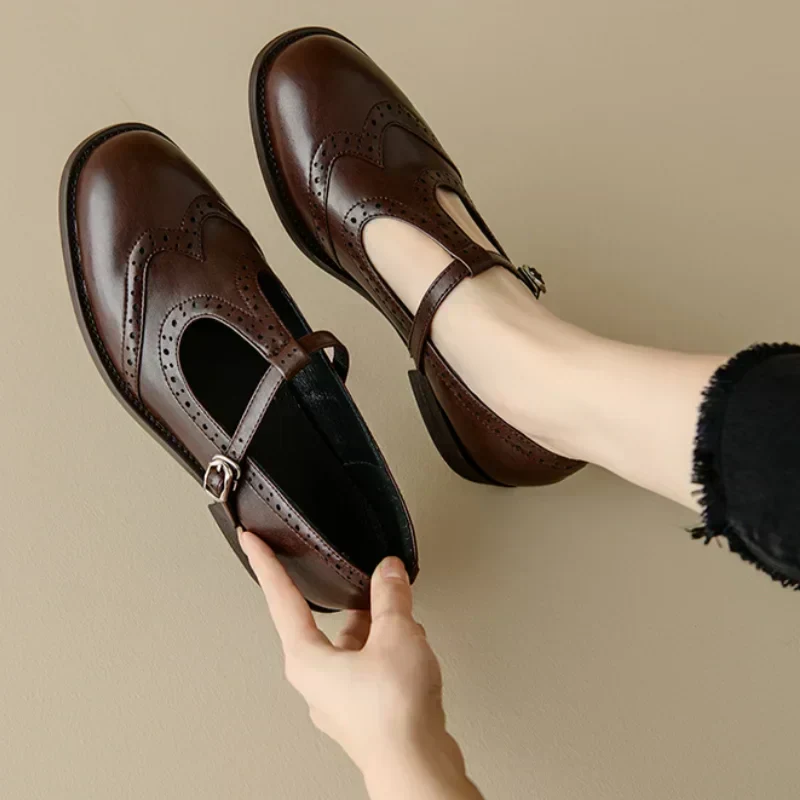 Johanna – Stylish T-Strap Shoes for Women
