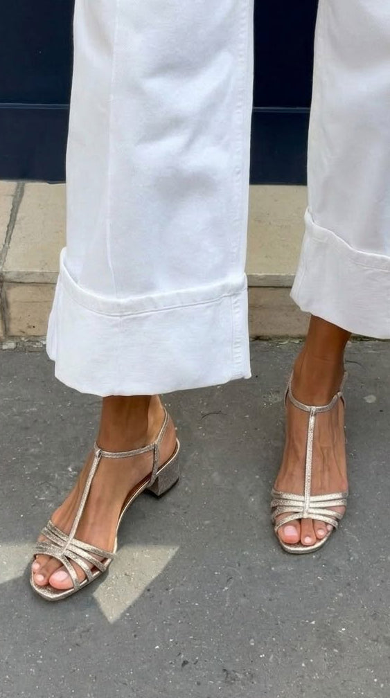 Amelie | Chic Gold Sandals for Daily Elegance