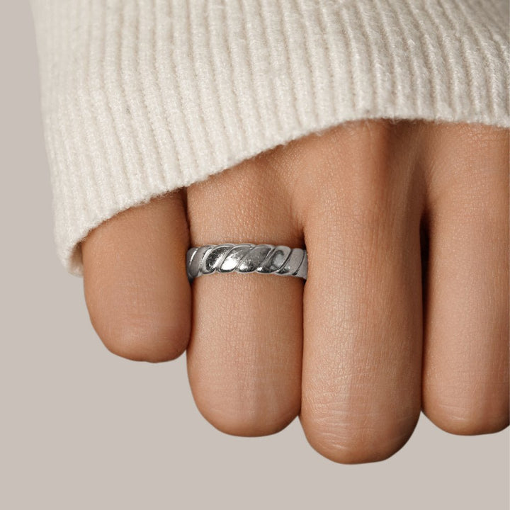 Calira Triple Twisted Infinity Silver Ring