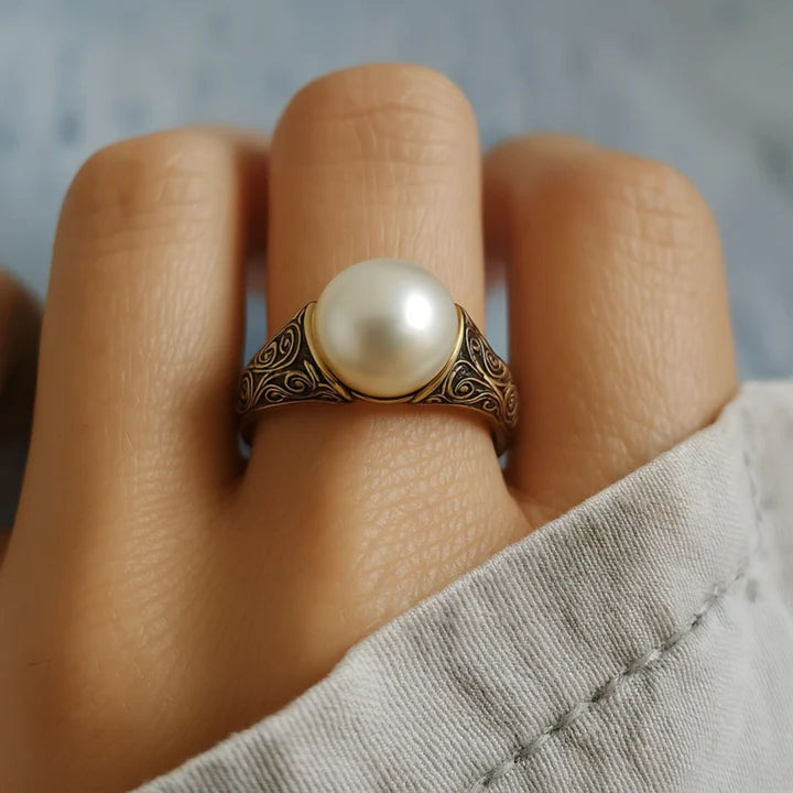 Classic Gold Pearl Ring