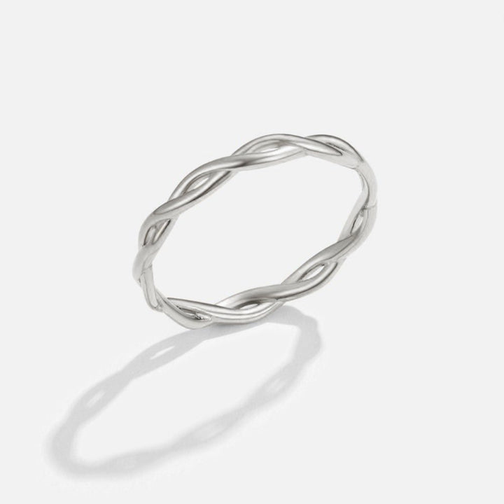 360-Degree Rotating Infinity Ring