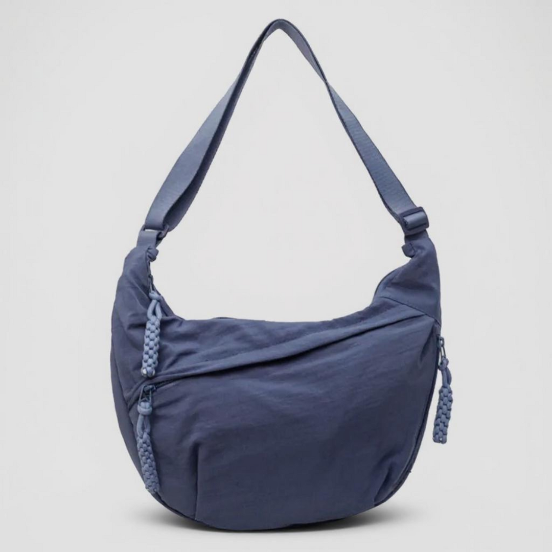 Frieda Shoulder Bag in Blue