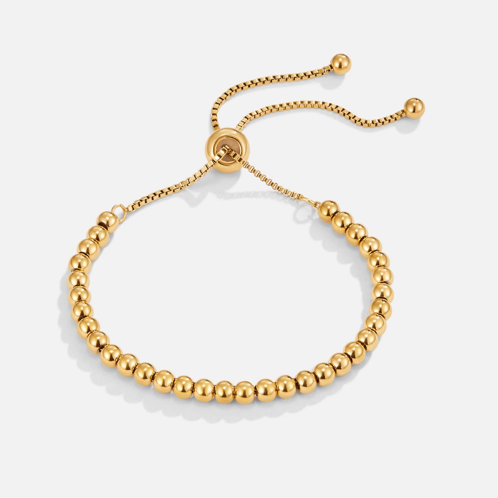 Adéla – Sophisticated Gold Bracelet Adorned with Nila Pearls