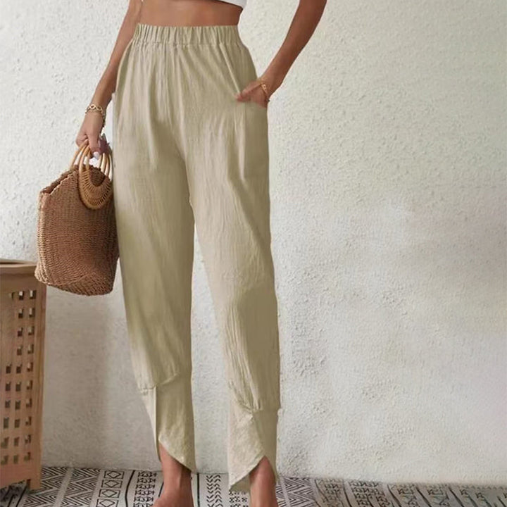 Essari - Trousers with Split Hem